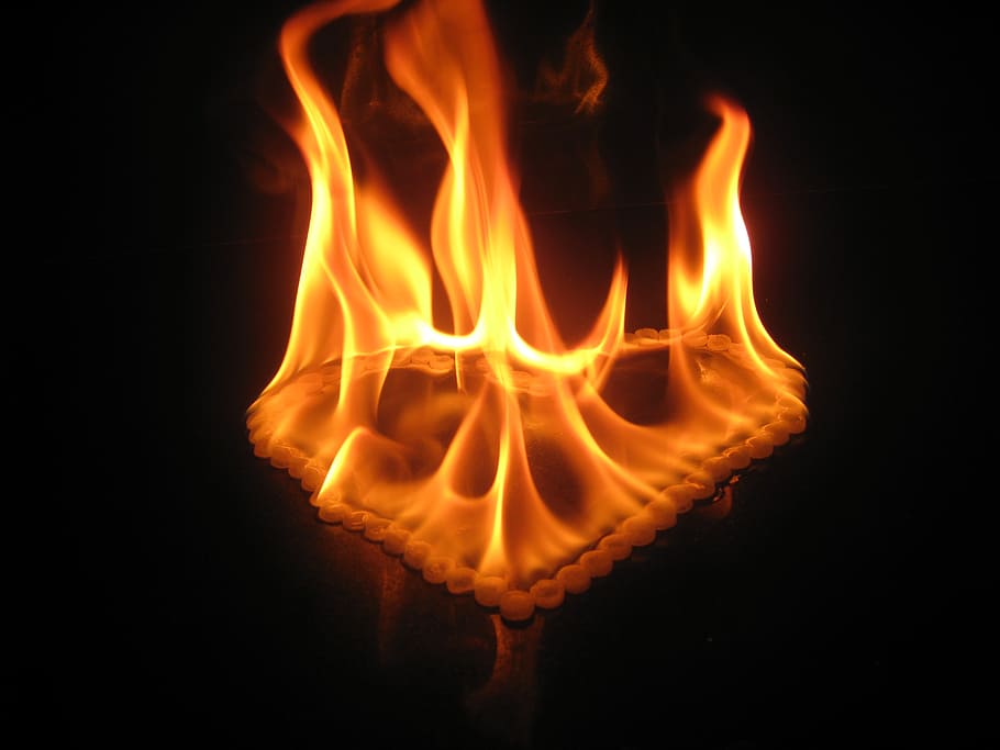 flaming heart shaped mallows, fire, flame, flames, heat, hot HD wallpaper