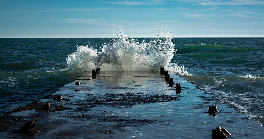 wave, pier, pierce, spray, sea, sea wave, sky, clear weather HD wallpaper