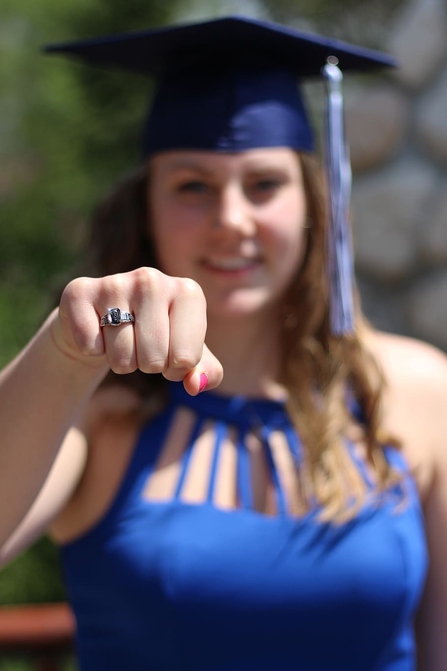 graduate, class ring, outdoors, selective focus, fist bump, HD wallpaper