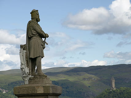 knight concrete statue at daytime, scotland, robert, bruce HD wallpaper