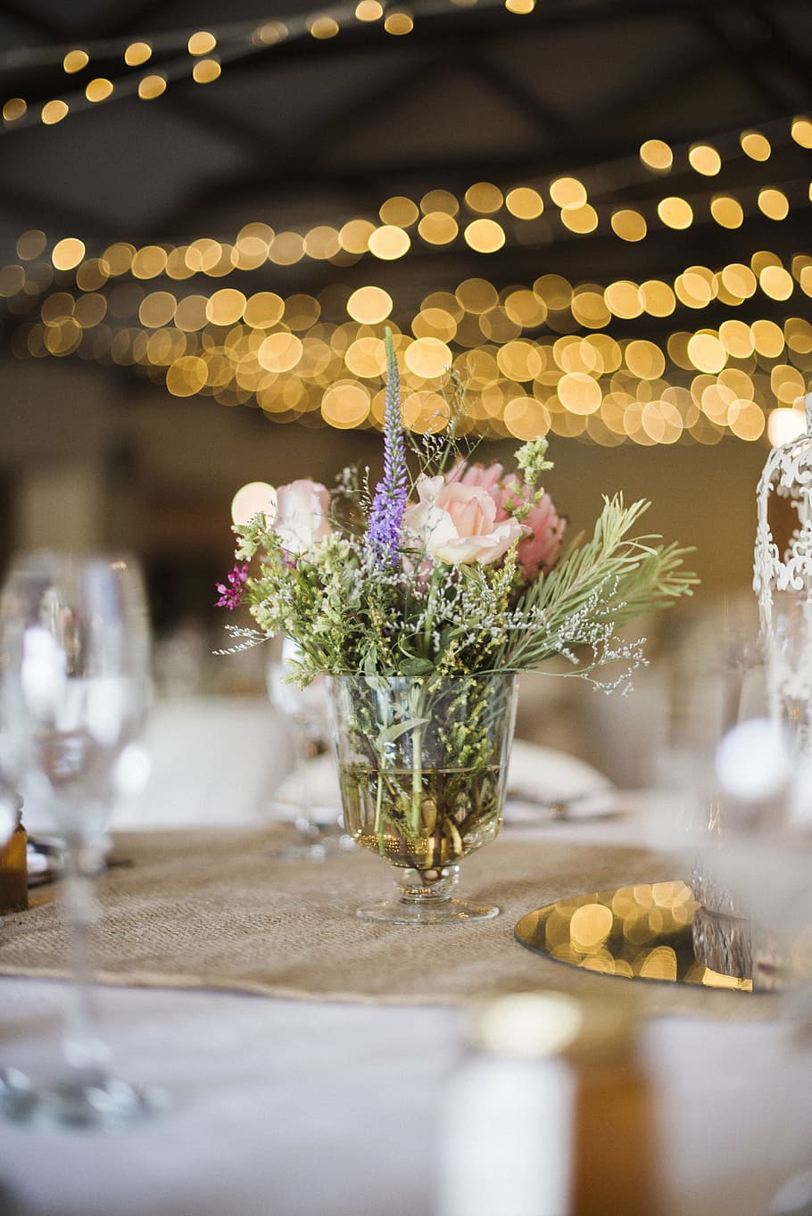 clear glass centerpiece on table, table decor, flower, celebration HD wallpaper