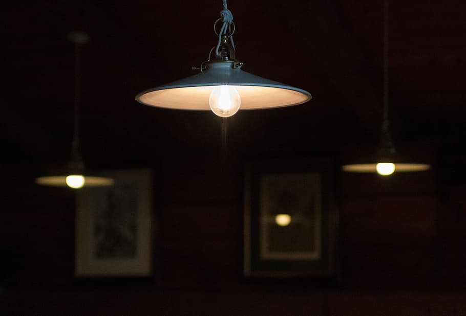 white pendant lamp, Light Bulb, Lights, Lamps, dining room, tavern, HD wallpaper