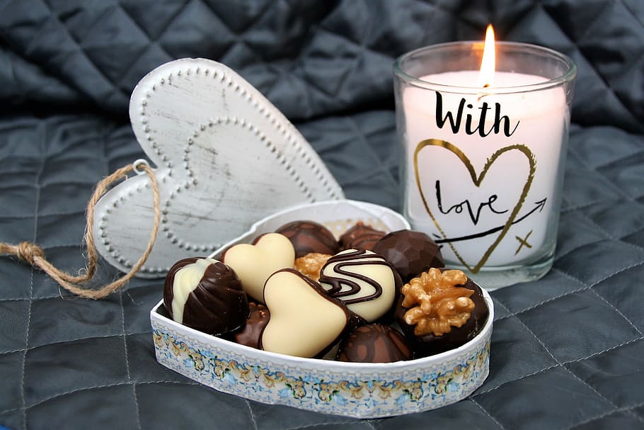 heart cookie gift set, candle, love, in the evening, valentine's day, HD wallpaper