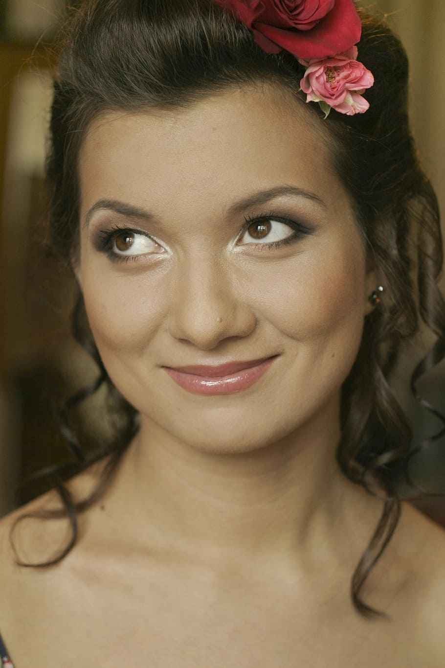 bride, hairstyle, makeup, portrait, headshot, looking at camera HD wallpaper