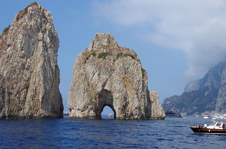 Italy, Capri, Islands, island breakthrough, faraglioni, sea, HD wallpaper