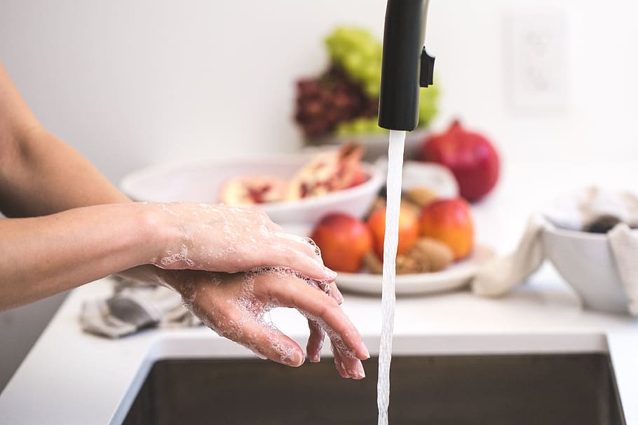 hands, water, blur, motion, bubbles, cleaning, close-up, depth of field HD wallpaper