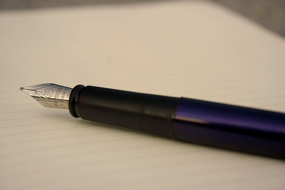shallow focus photography black and purple fountain pen, notebook, HD wallpaper