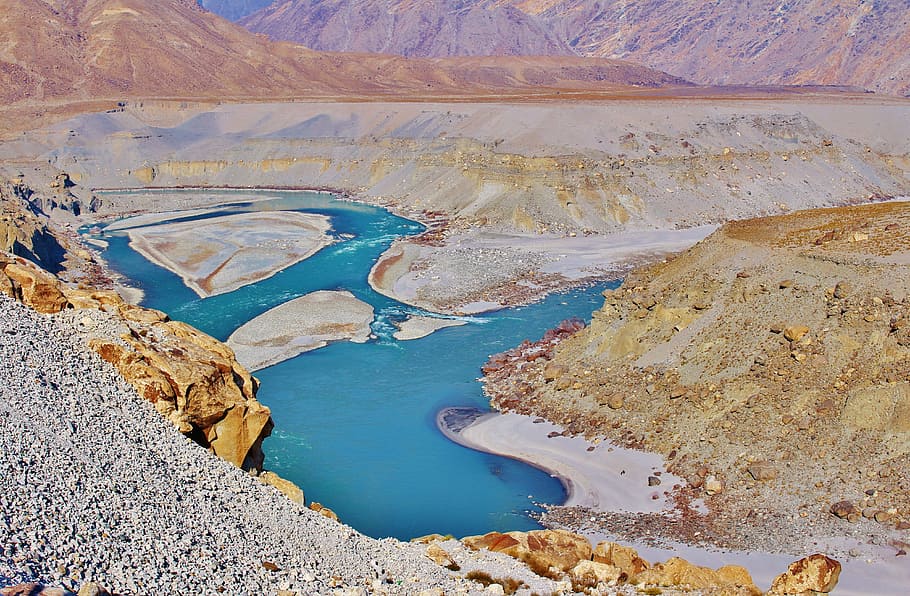 aerial view of blue body of water surrounded with brown mountains during daytime, HD wallpaper