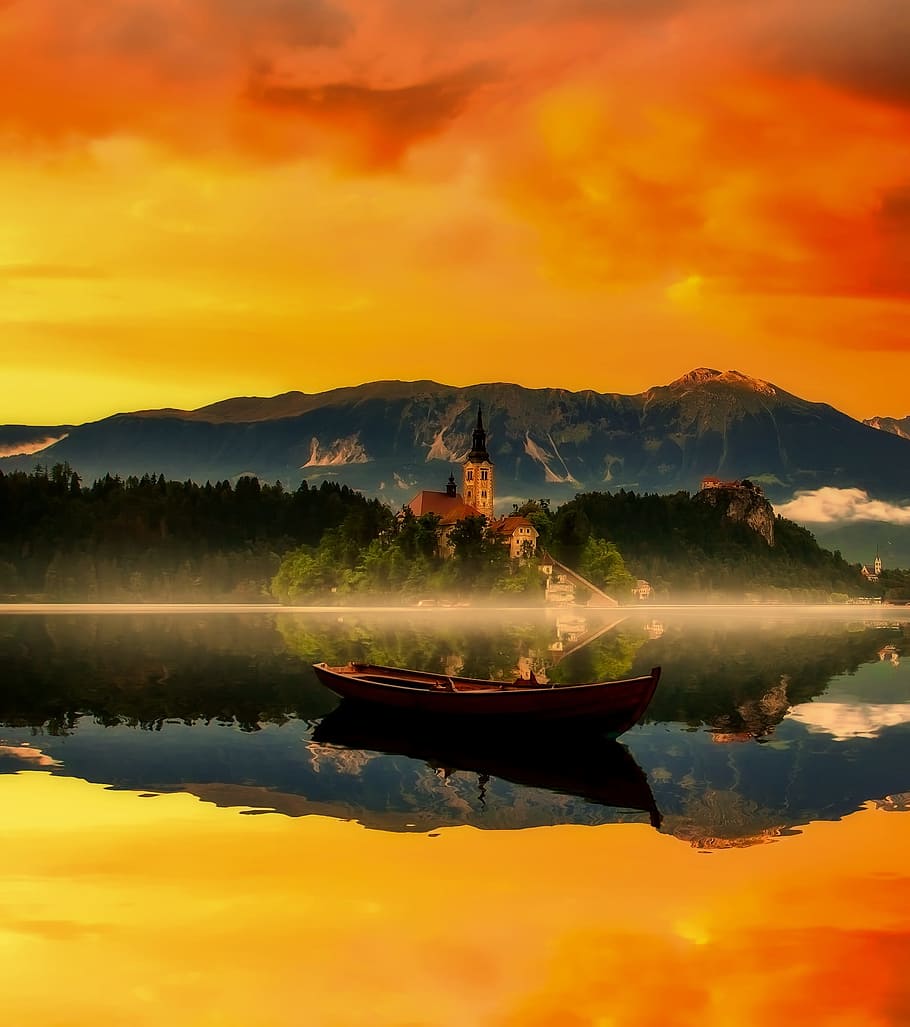 brown boat at body of water, bled, slovenia, sunrise, fog, mist, HD wallpaper