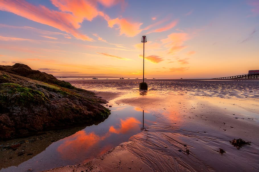 sunrise, tenby, seascape, wales, coast, reflection, wet sand, HD wallpaper