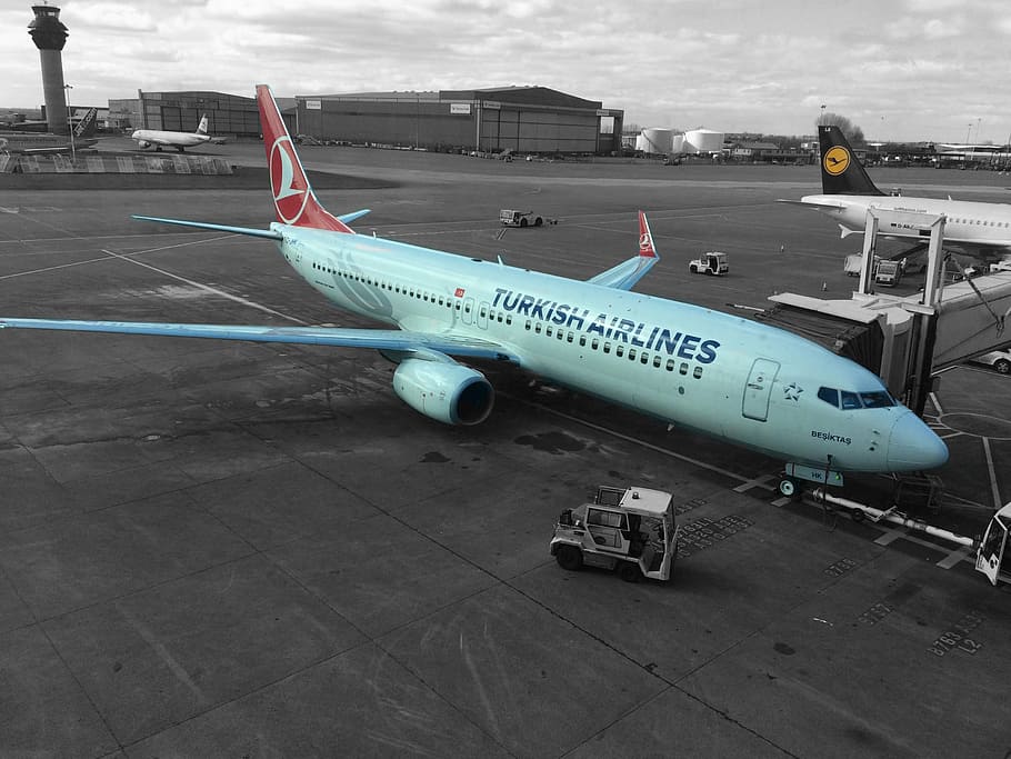 teal Turkish Airlines airplane, manchester airport, airliner, HD wallpaper