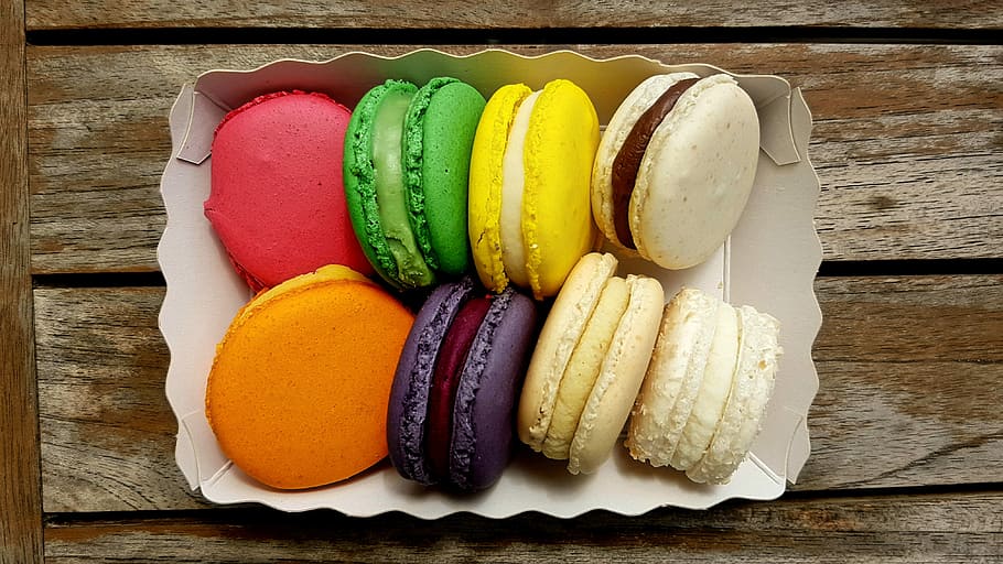 box of biscuits, pastries, sweetness, macarons, cake, cookie, HD wallpaper
