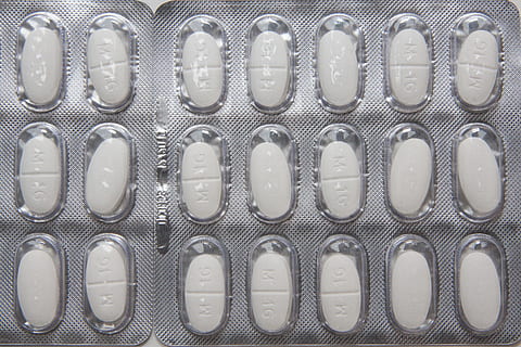 M16 tablet blister pack, tablets, pills, fund, structure, medicine HD wallpaper