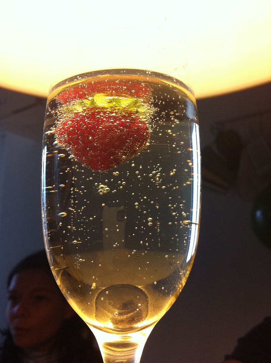 prosecco, champagne, strawberry, breakfast, fruit, mineral water