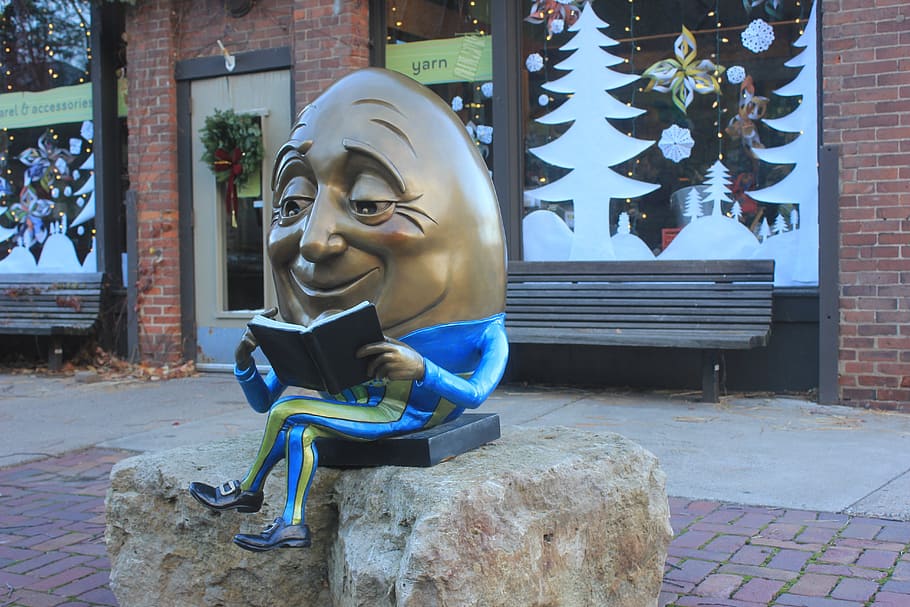 Humpty Dumpty statue, Humpty, Dumpty, reading, holidays, relaxation, HD wallpaper