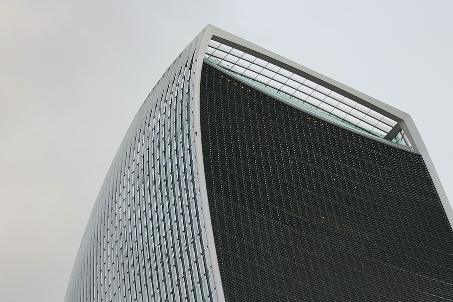 black and white concrete building, low angle photography of building HD wallpaper