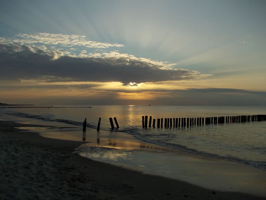 Sea, Landscape, Sunset, Dark, the sun, view, yellow, clouds HD wallpaper