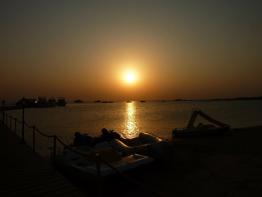 sunset, mood, romantic, afterglow, romance, sky, water, nature HD wallpaper