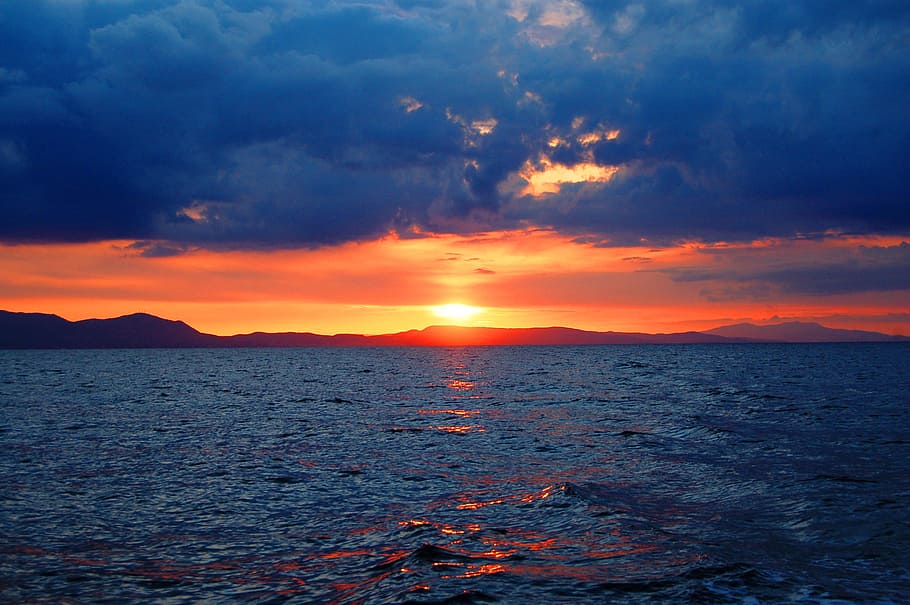 Photo of Sunset over Large Body of Water, clouds, dusk, evening HD wallpaper
