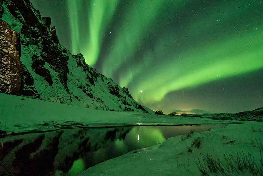 green Nothern lights, snow, winter, white, cold, weather, ice HD wallpaper