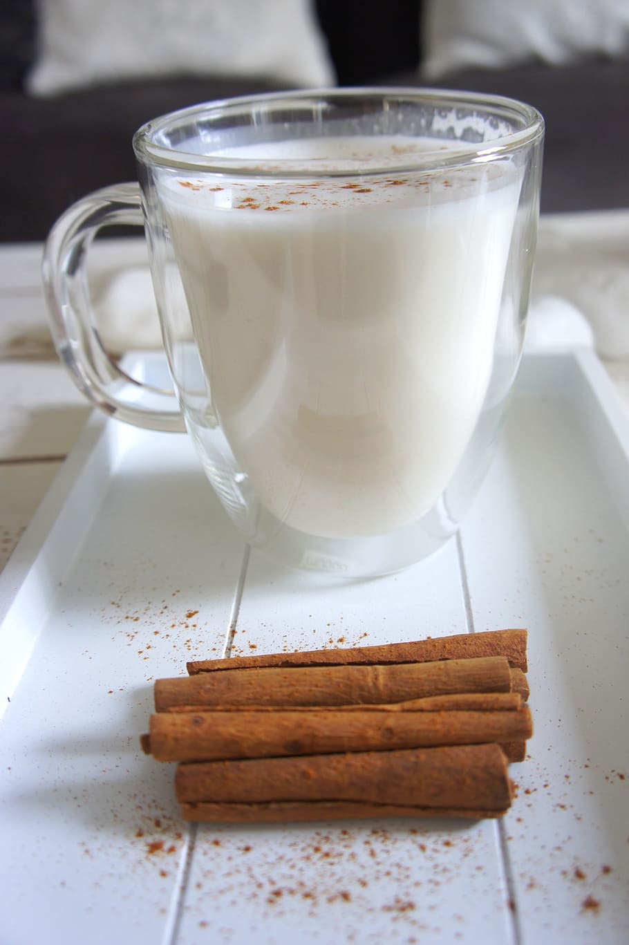 Cinnamon Sticks beside the Glass of Milk, beverage, blur, breakfast HD wallpaper