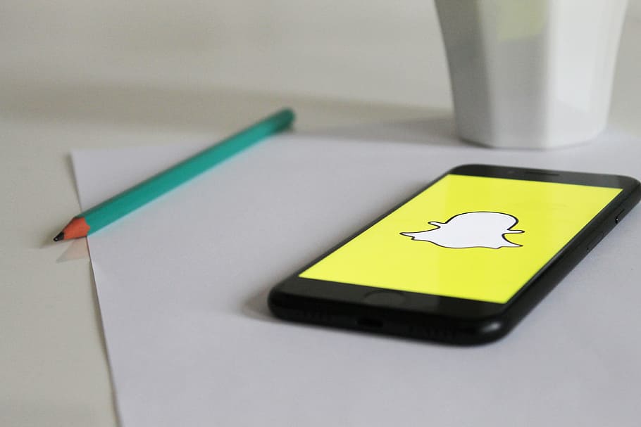 mug, smartphone, desk, writing, application, blur, cellphone HD wallpaper