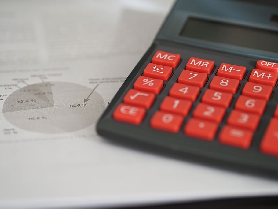 business-calculator-calculation-insuranc