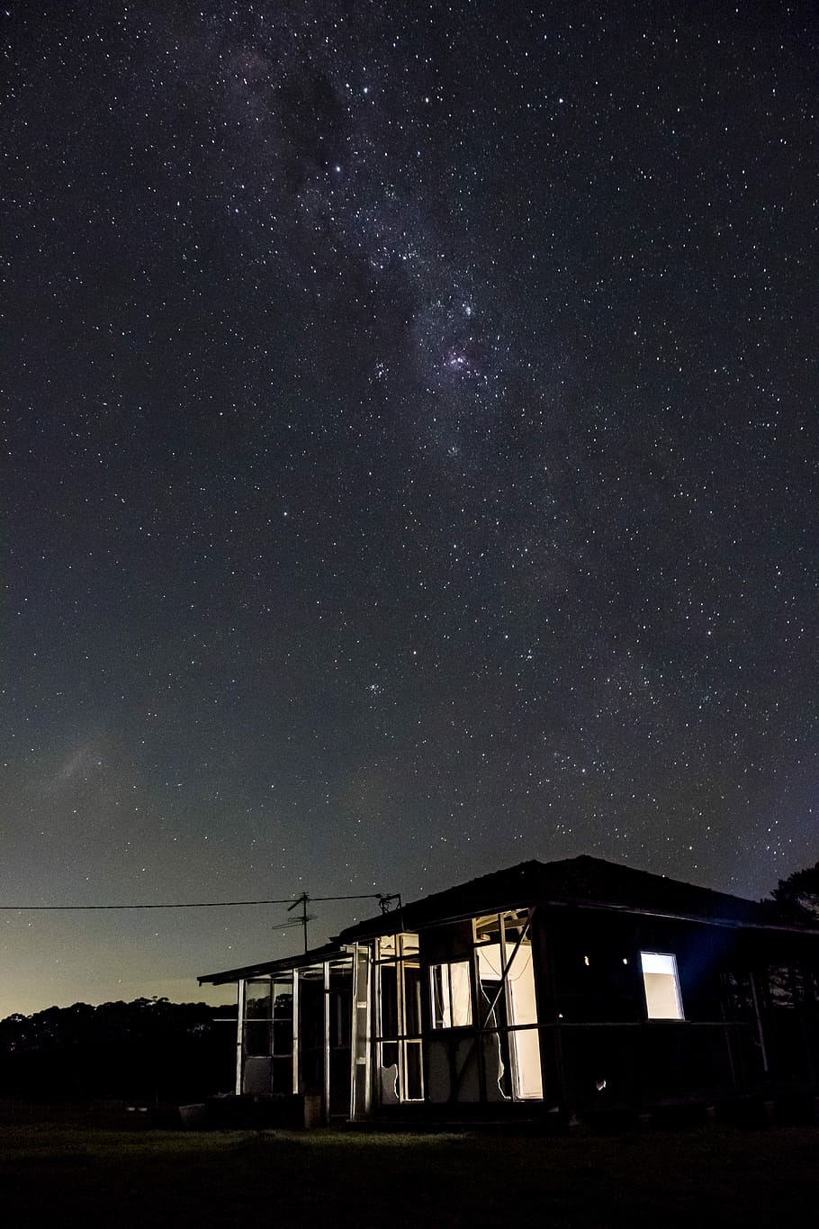 Free Download Hd Wallpaper Wooden House Under Starry Sky Silhouette Of House Under Stars