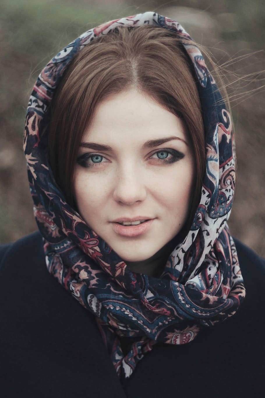 woman in blue, white, and red floral scarf, women, people, outdoors HD wallpaper