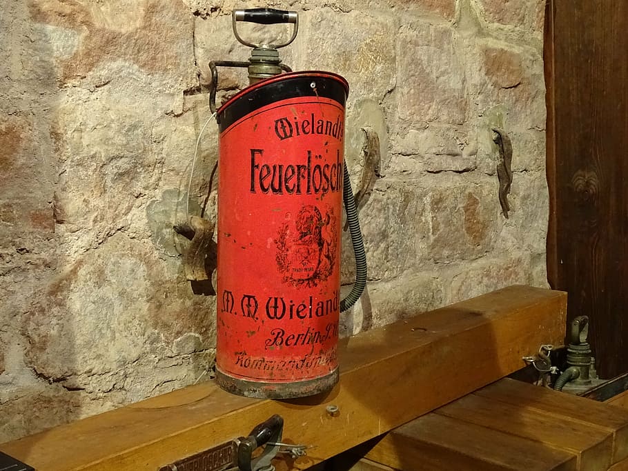 fire extinguisher, text, western script, communication, wall - building feature HD wallpaper
