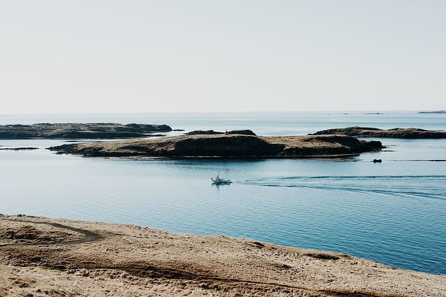 landscape photo of seashore under blue sky, photo of sea, Freedom from HD wallpaper