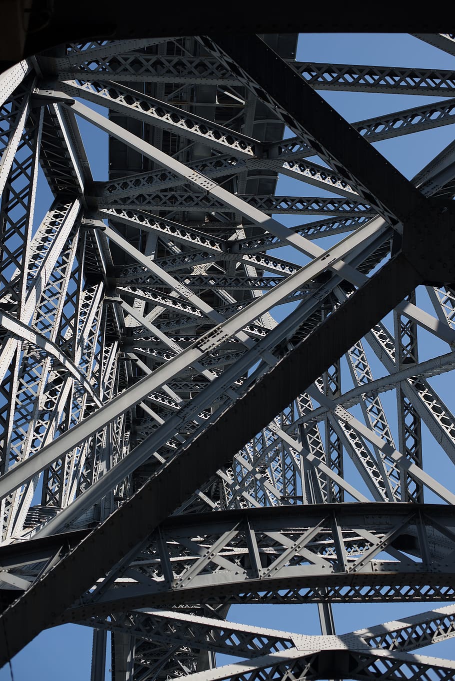 architecture, structures, bridges, posts, lines, shapes, patterns HD wallpaper