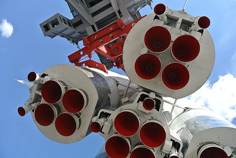 view of thrusters of space ship, Moscow, Rocket, Launch, Cosmonaut HD wallpaper