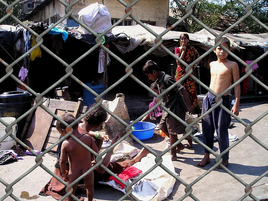 people in house, slum, india, wire, isolated, mumbai, bombay HD wallpaper