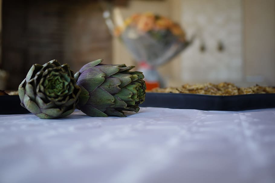 artichoke, artichokes, food and drink, healthy eating, freshness HD wallpaper