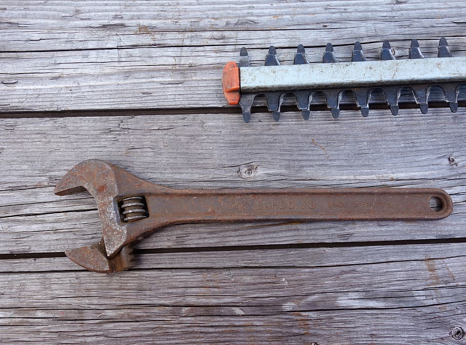 tool, wrench, saw, chainsaw, craft, work, stainless, rusty HD wallpaper
