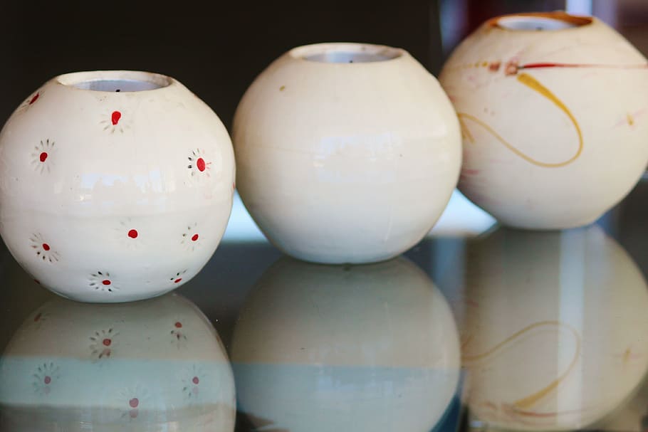 tea lights, balls, vases, white, ornament, no people, art and craft HD wallpaper