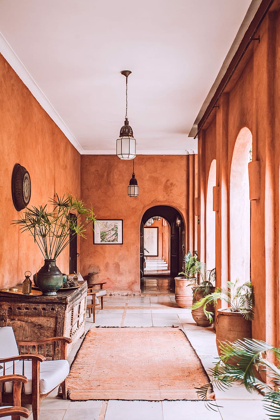 planters with plant near area rug inside room, photo of hallway, HD wallpaper