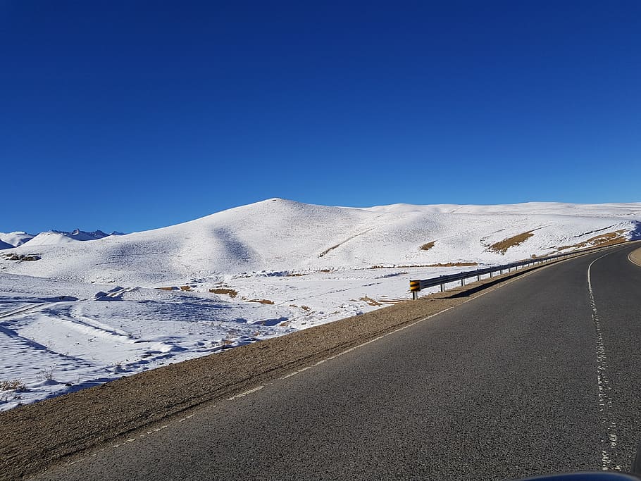 highway, road, snow, cold temperature, winter, sky, blue, mountain HD wallpaper