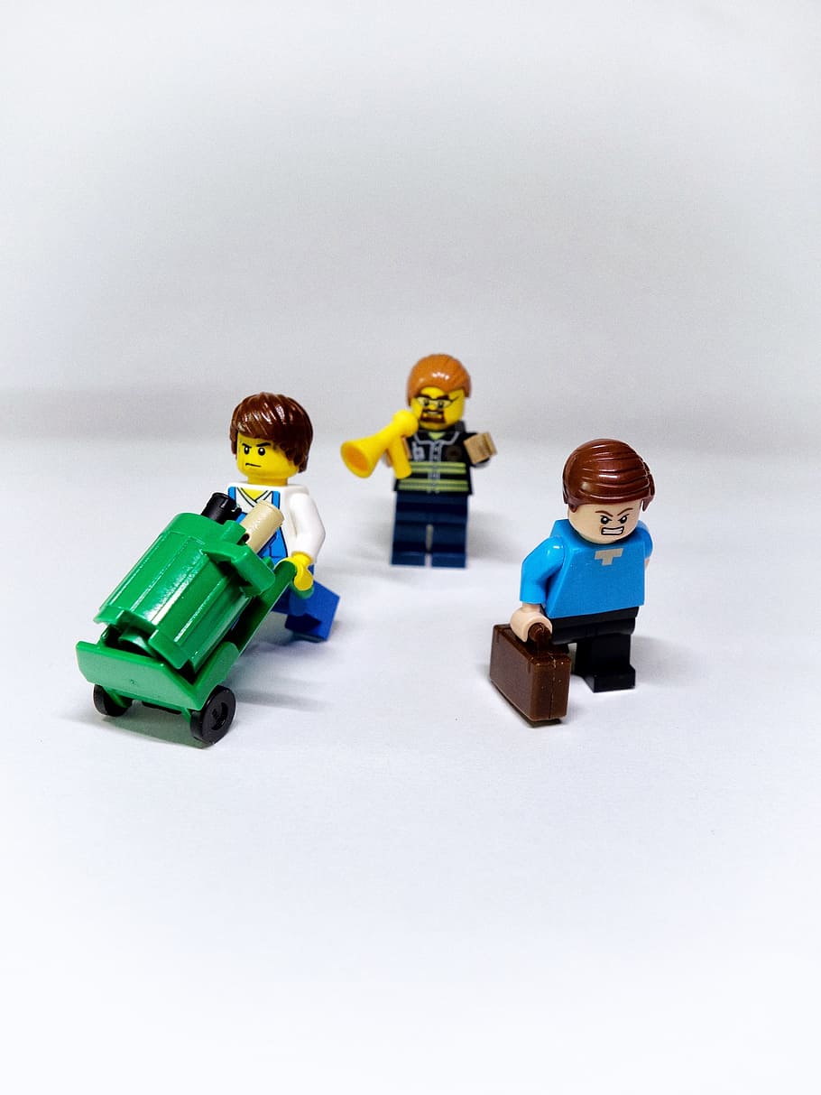 three Lego minifigures, practice, labor, days, model, unfair labor, HD wallpaper