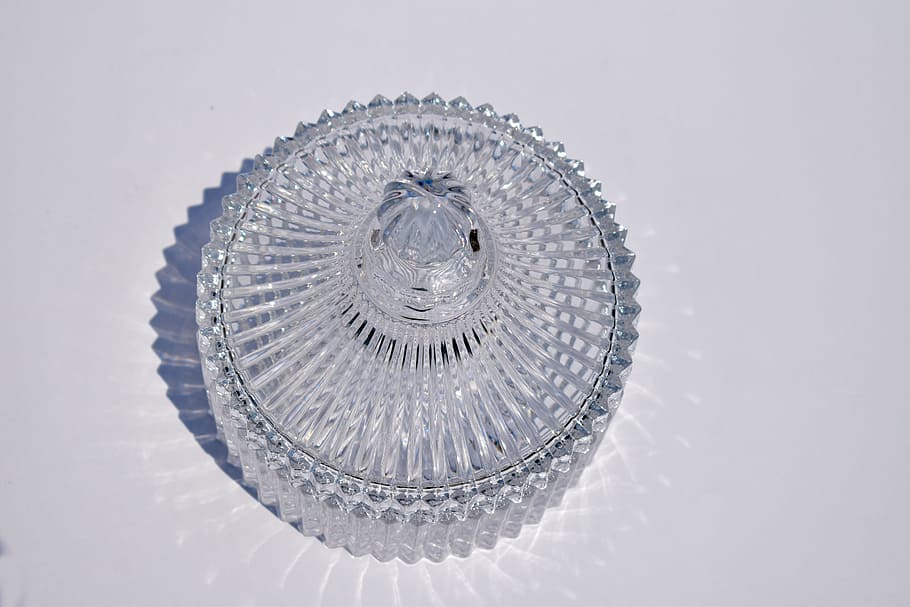 circular glass box, radial, patterns, multiple reflections HD wallpaper