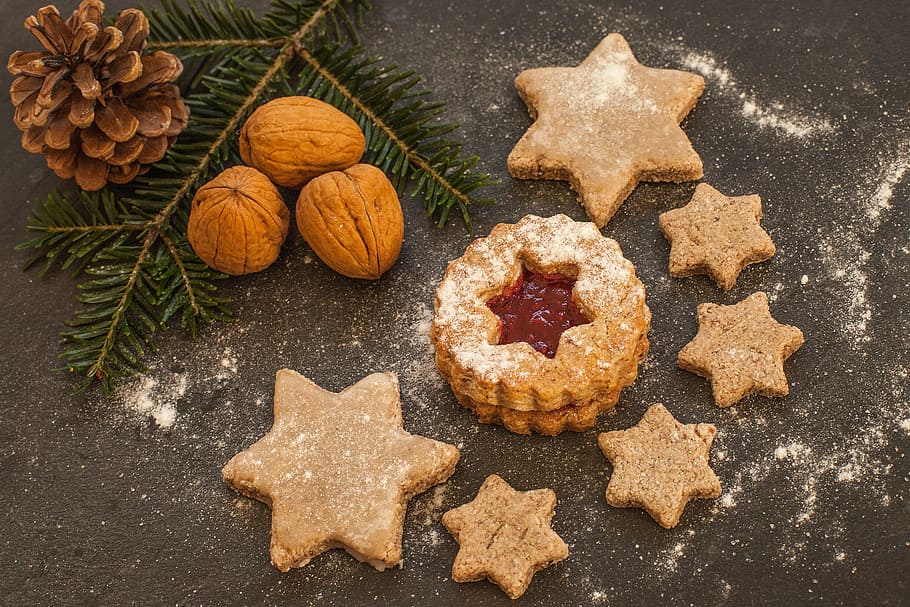 star shaped brown cookies, small cakes, bake, pastries, christmas, HD wallpaper