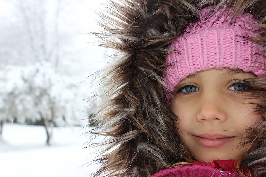 girl wearing parka jacket focus photography, snow, winter, cold HD wallpaper