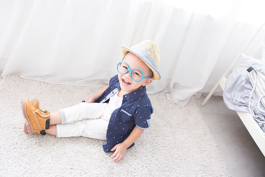 boy sitting on white area rug near white curtain, Children HD wallpaper