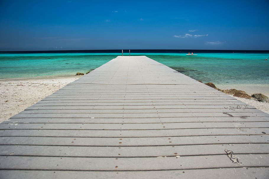 photo of gray dock, pier, tropical, beach, summer, ocean, vacation HD wallpaper