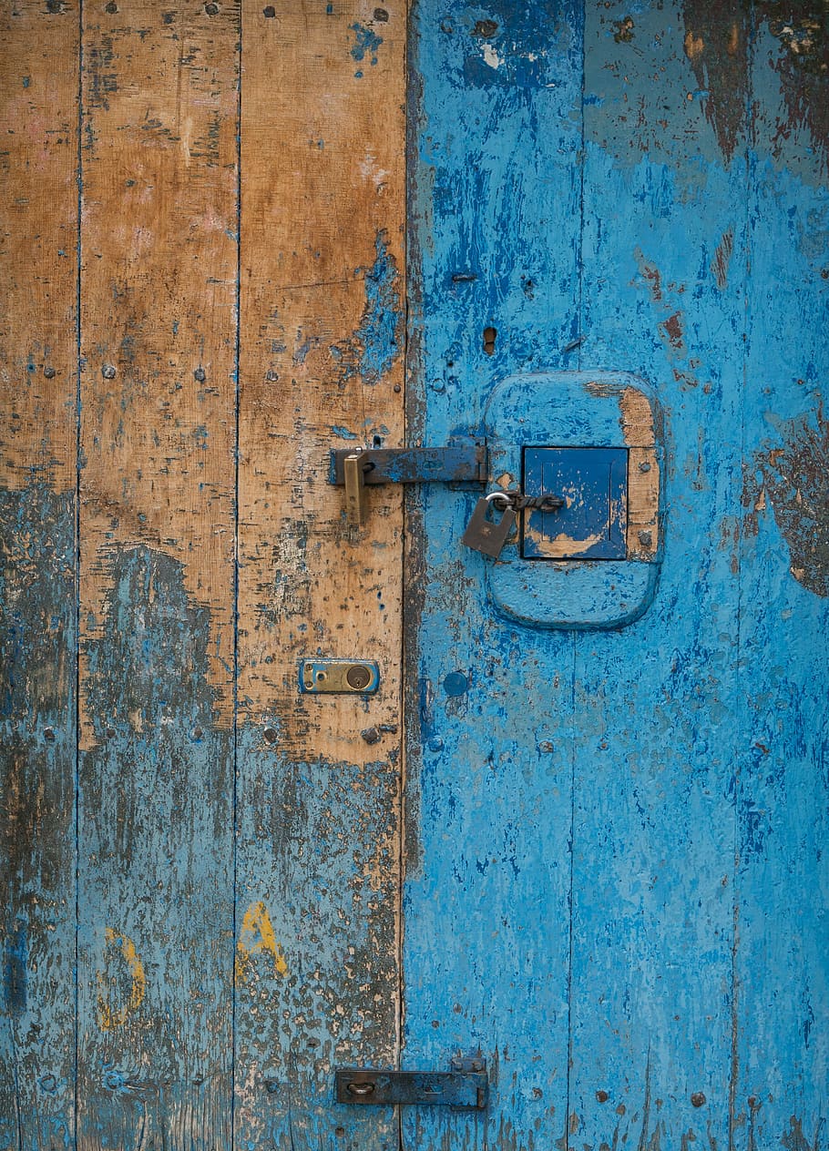 closed teal and brown doors, blue and brown wooden door, locked HD wallpaper