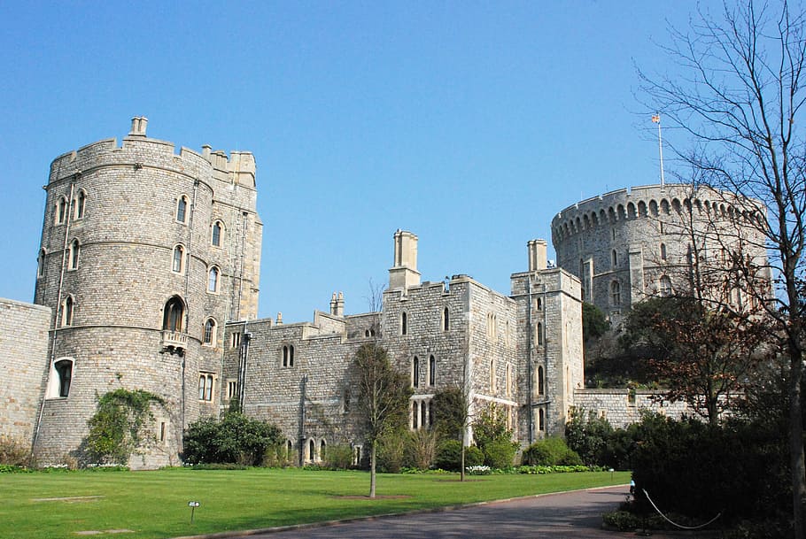 windsor castle royalty historical landmark
