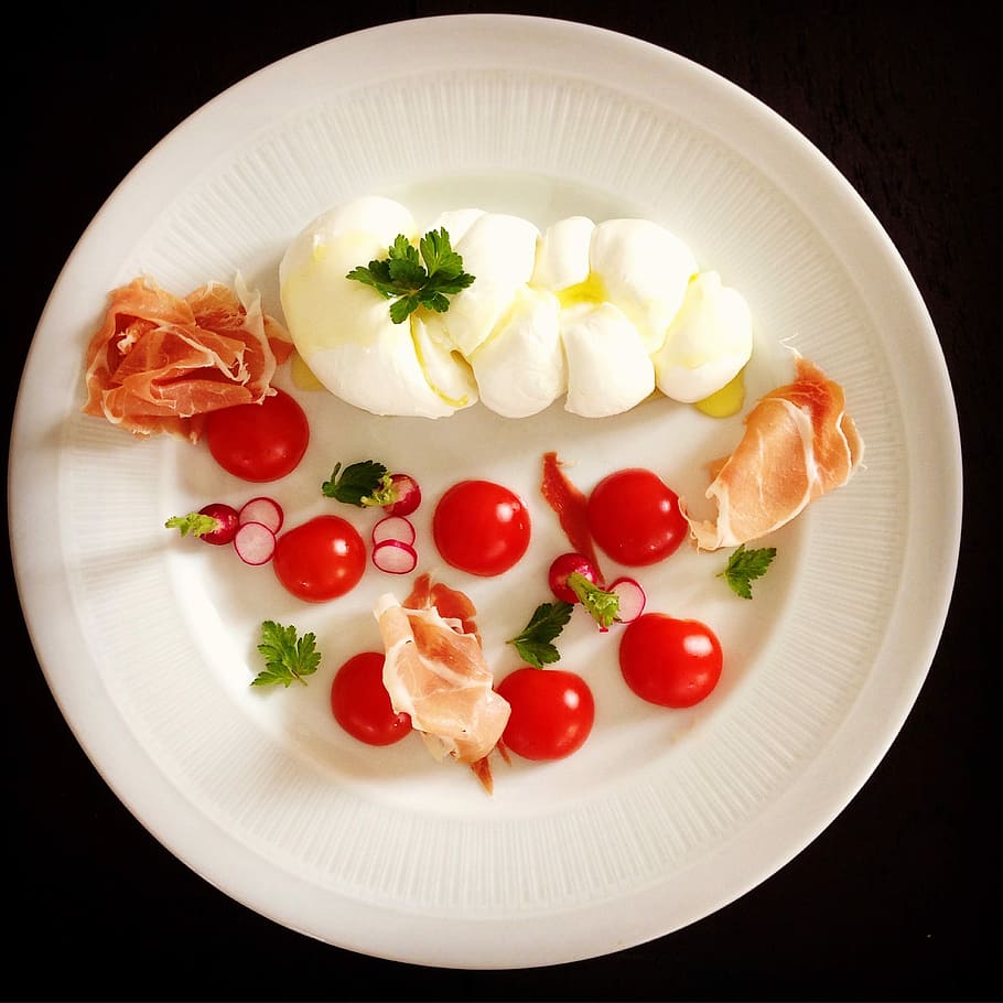 Plate, Meals, Tomatoes, Summer, mozzarella, serano, food and drink HD wallpaper