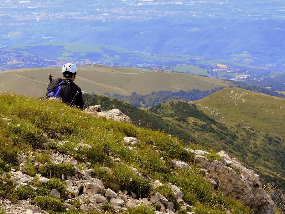 descent, walk, excursion, mountain, landscape, hiking, helmet HD wallpaper