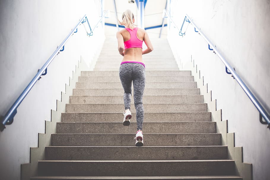 Young Fitness Girl Running Up The Stairs, active, body, cardio, HD wallpaper